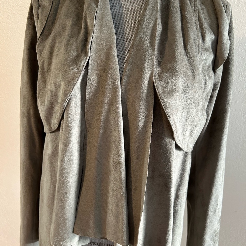 Dash by Kardashian jacket